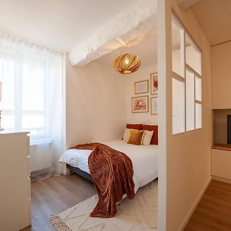 Le Cocoon - Appartement Dans Maison Du Xviieme Siecle Fougères エクステリア 写真
