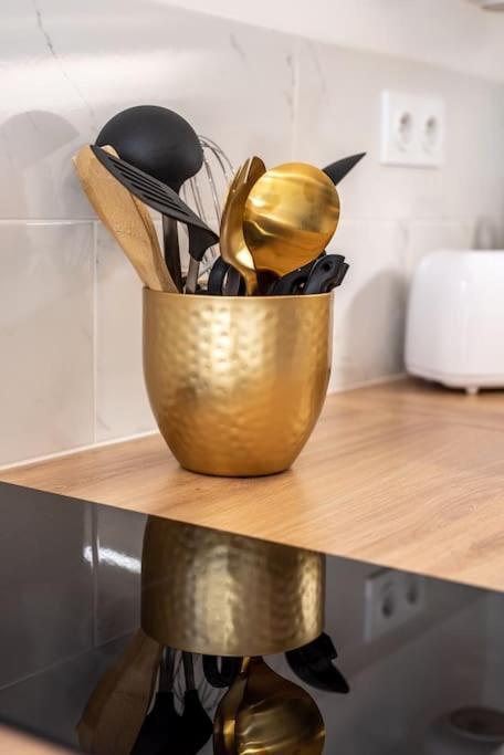 Le Cocoon - Appartement Dans Maison Du Xviieme Siecle Fougères エクステリア 写真