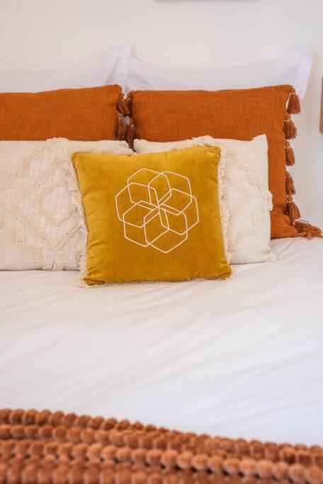 Le Cocoon - Appartement Dans Maison Du Xviieme Siecle Fougères エクステリア 写真